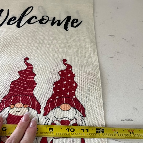 NEW Valentine's Day Garden Flag, Pink Red, Gnome Decor Garden Flag NEW - Picture 3 of 3